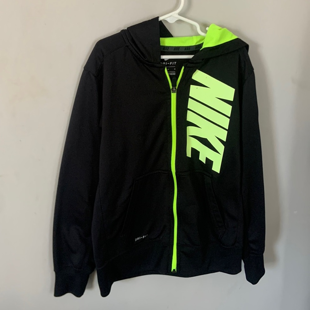 NIKE boys zip up